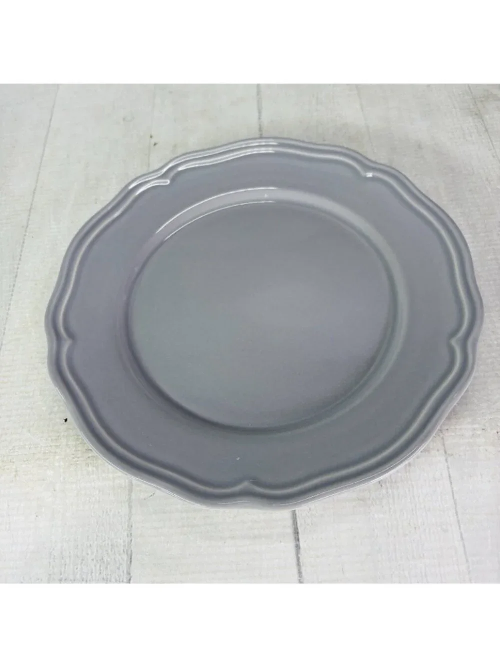 Ikea of Sweden ARV GRAY 15541 Scalloped Earthenware Salad Lunch 9